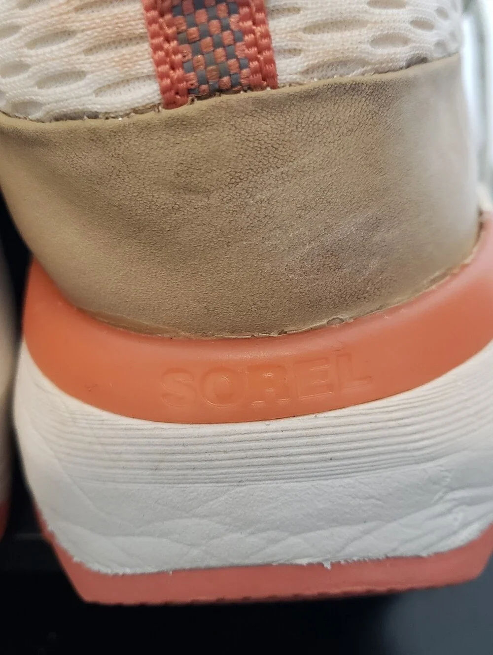 Sorel Kinetic Impact Lace Shoes Womens Sz 9.5 Sea Salt White Tan Orange Mesh